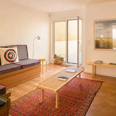 Stylish With Private Patio By Lovelystay Apartment Lisbon